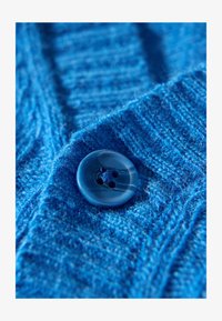 Unausgewählt, bright blue mel