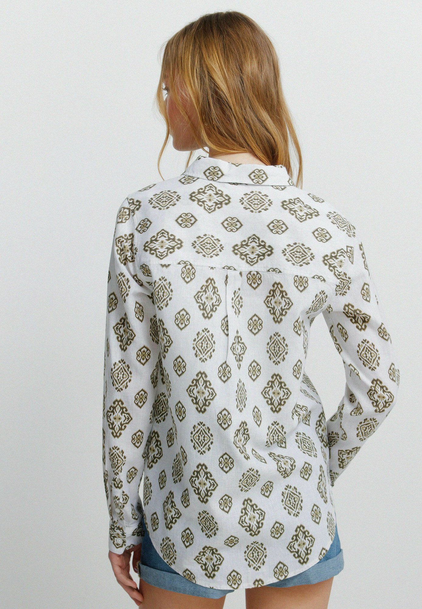 Camicia Uomo Springfield Dal Design Moderno, Vestibilità Comoda E Facile Da Abbinare