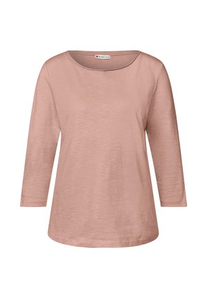 Lichtroze langsliepend shirt met een ronde halslijn en een comfortabele pasvorm. Gladde textuur met een subtiele glans en een afgeronde zoom. Merketiket zichtbaar.