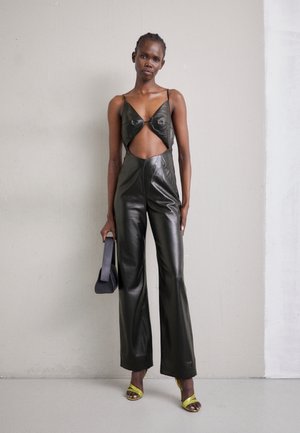 Materiel Ολόσωμη φόρμα - black