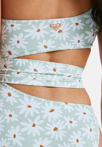 Roxy DREAM FLORAL - Μαγιό - light green