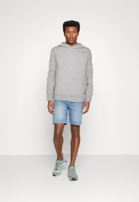 Only & Sons Uomo Felpa Morbida Con Cappuccio – Colorblock, Tasca A Marsupio, Cotone E Poliestere