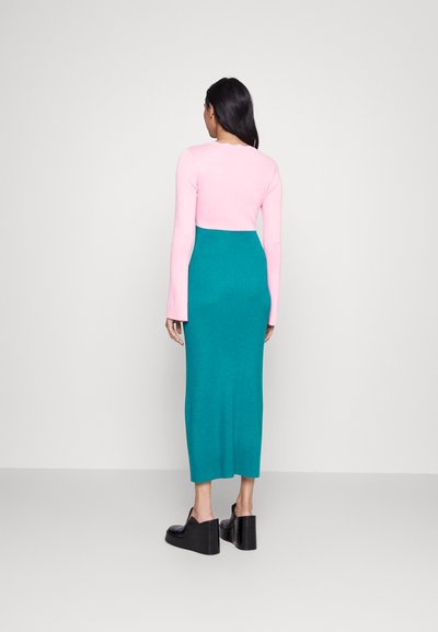 Olivia Rubin REESE - Robe pull - pink/ khaki