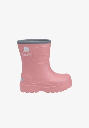 Roosa veekindel saabas tekstuurse viimistlusega, kumer kuju, hall vooder ja peegelduv aktsent küljes. Nähtav CeLaVi logo.