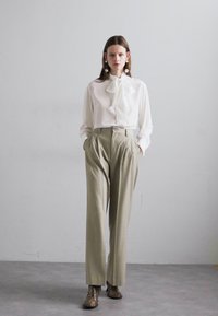 Vanessa Bruno ESTEBAN - Blusa - ecru