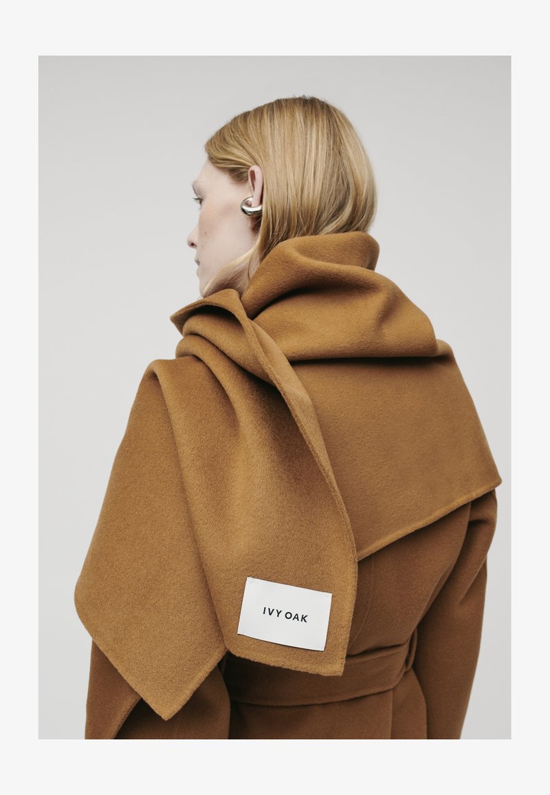 IVY OAK AMY - Scarf - light gingerbread