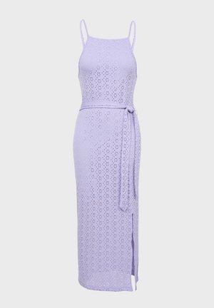 Lavendelfarbenes ärmelloses Kleid mit tailliertem Oberteil, Lochmuster, einem Bindegürtel in der Taille und einem seitlichen Schlitz für mehr Bewegungsfreiheit.