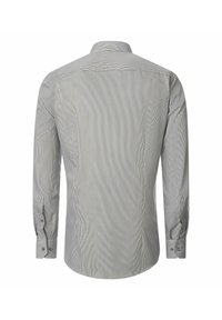 Męska koszula formalna z długim rękawem, w drobne pionowe czarne i białe paski, z zapięciami na guziki przy mankietach oraz usztywnionym kołnierzykiem, pokazana od tyłu.