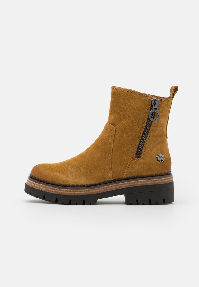 Platform ankle boots - mustard