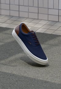 JFWISLINGTON - Sneaker low - navy