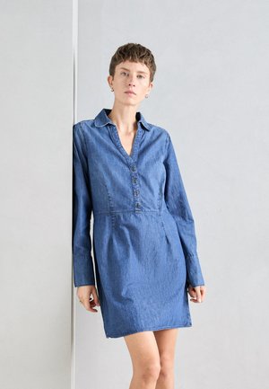 DRESS NICO - Denimové šaty - denim blue