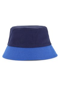 Cappello a secchi blu e blu scuro con una corona strutturata e una tesa larga e piatta. Il materiale è cotone con una consistenza liscia.