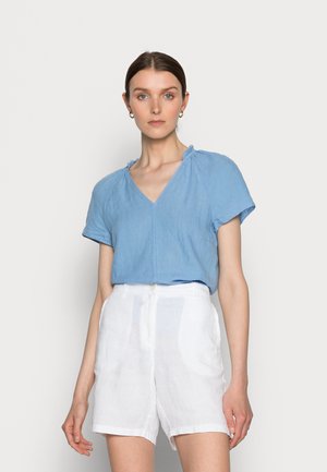 BLOUSE V-NECK SHORT SLEEVED - T-shirt basique - washed cornflower
