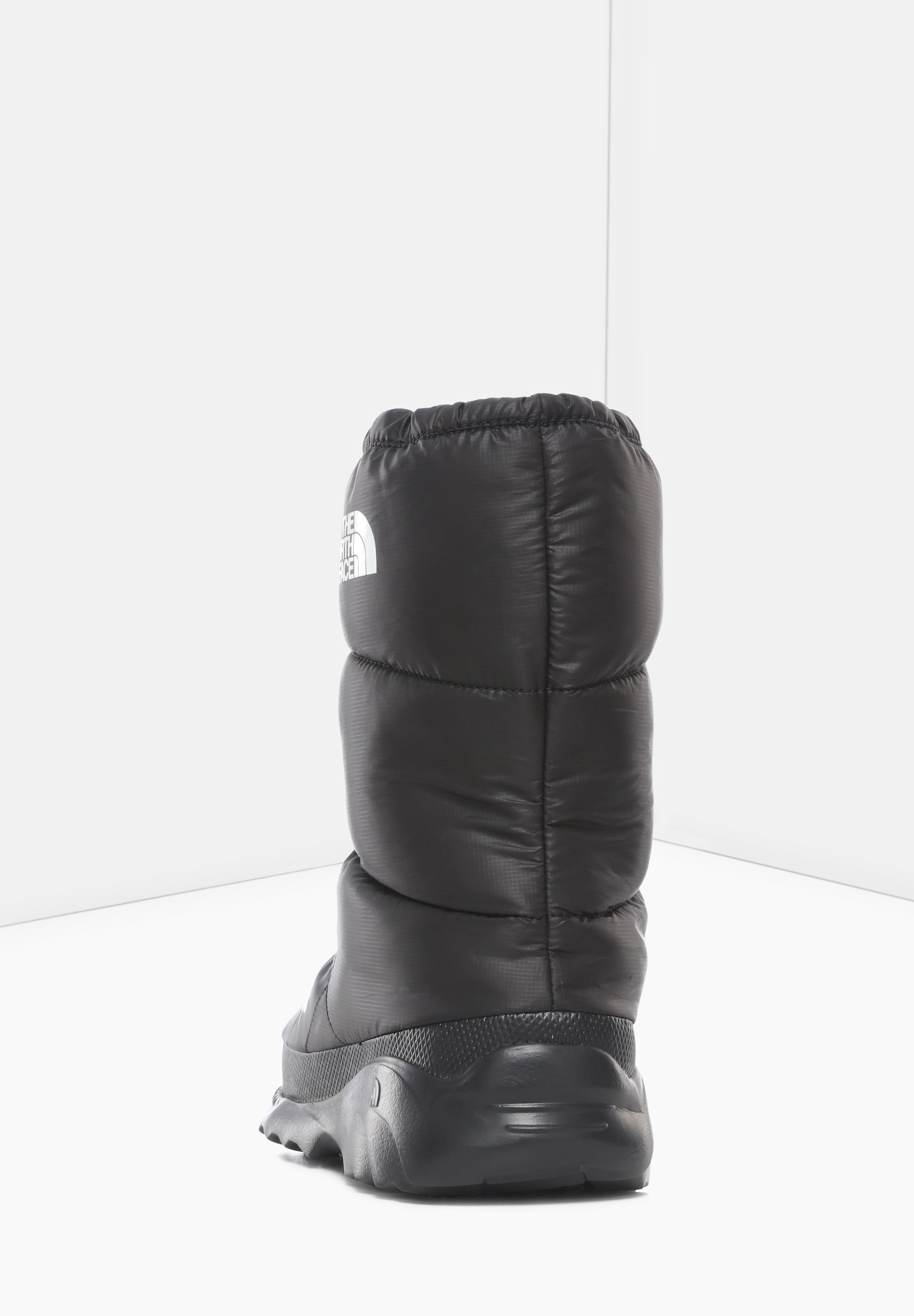 The North Face M NUPTSE BOOTIE 700 Vinterstövlar tnf The North Face TSUMORU Vinterstövlar blackdark Zalando.se