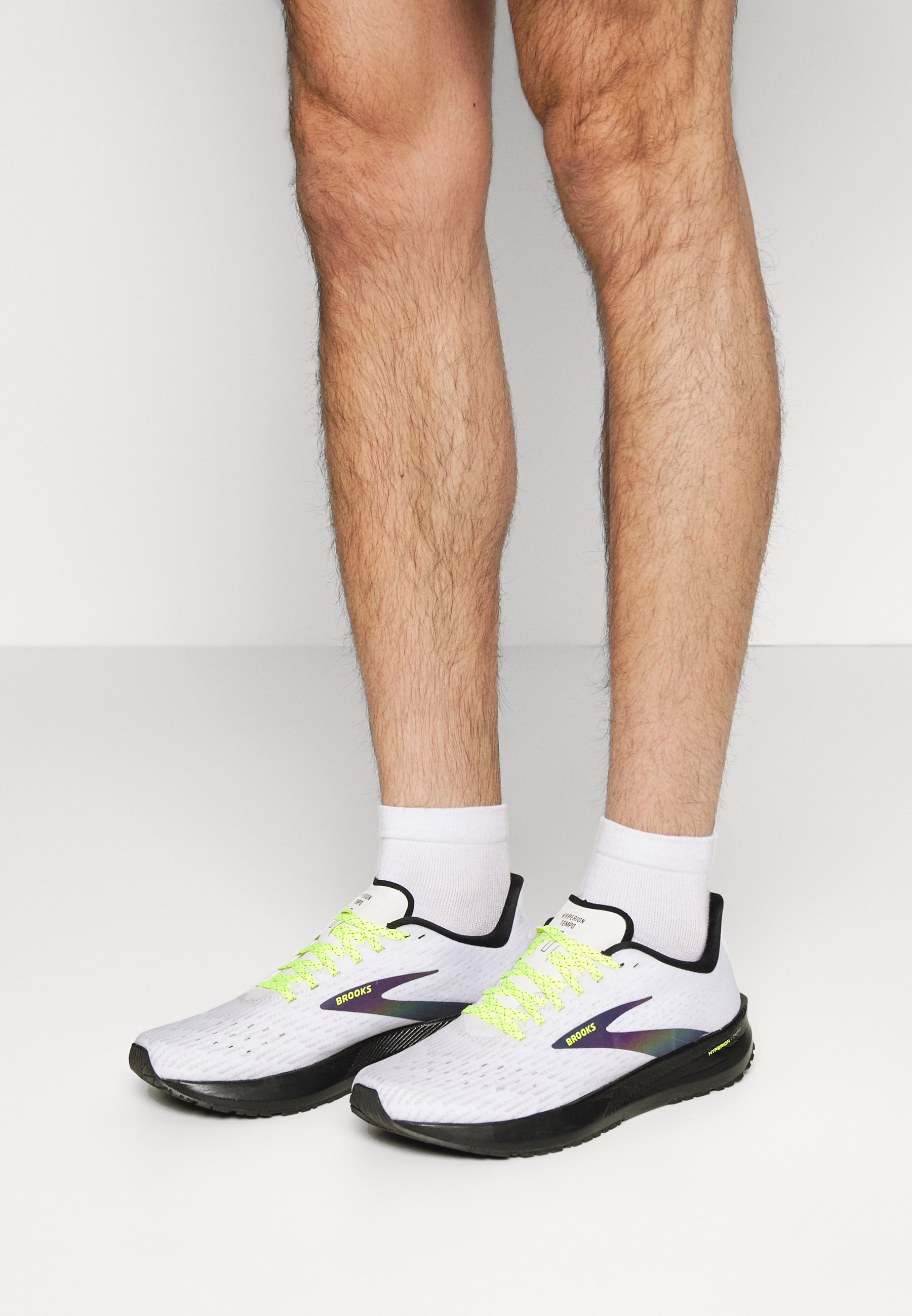 Brooks HYPERION TEMPO - Zapatillas de running neutras - white nightlife  black/blanco - Zalando.es