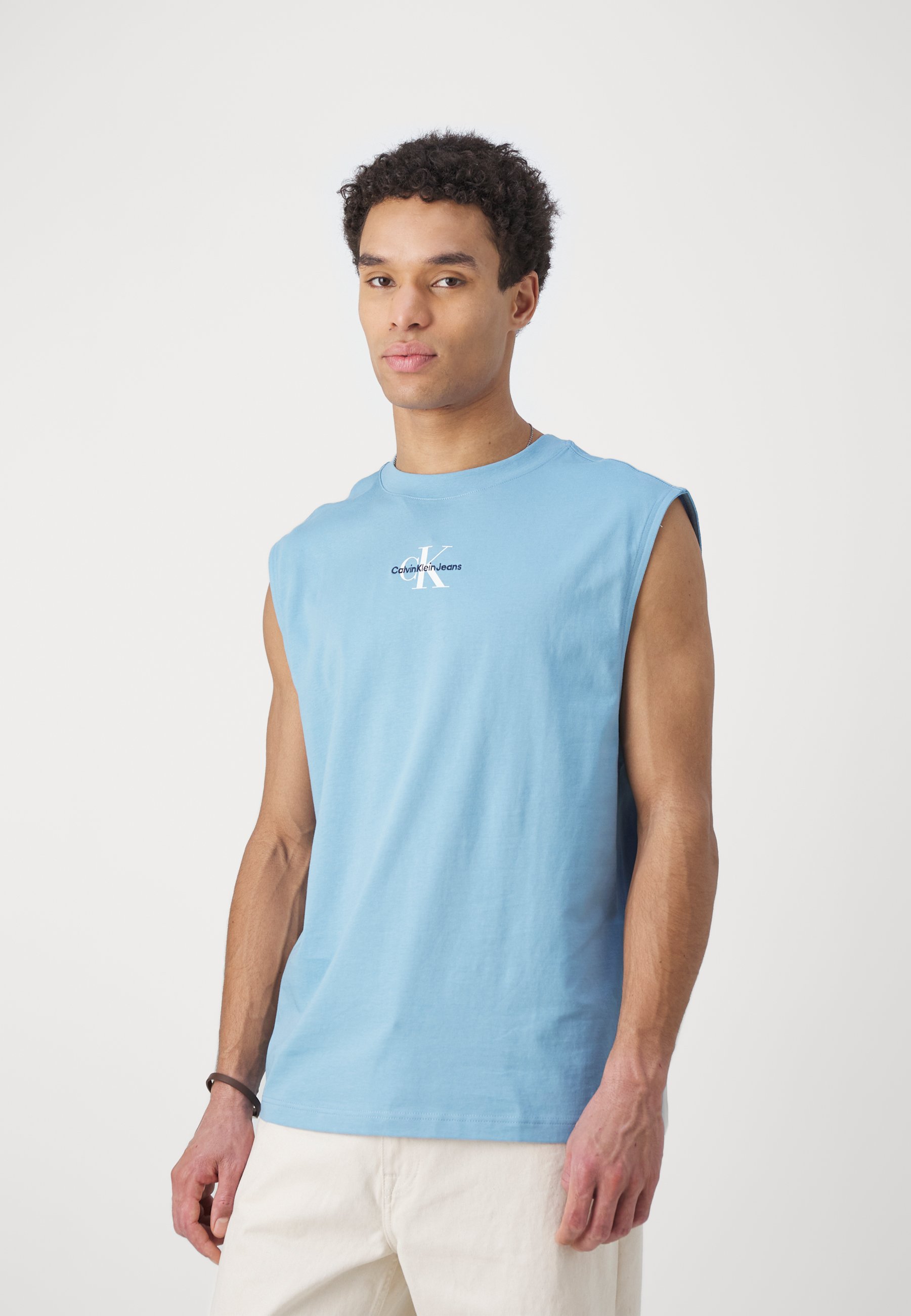 【  Jeans】monologo sleeveless t-shirt in blue Calvin Klein Jeans MONOLOGO SLEEVELESS TEE - Top - dusk blue