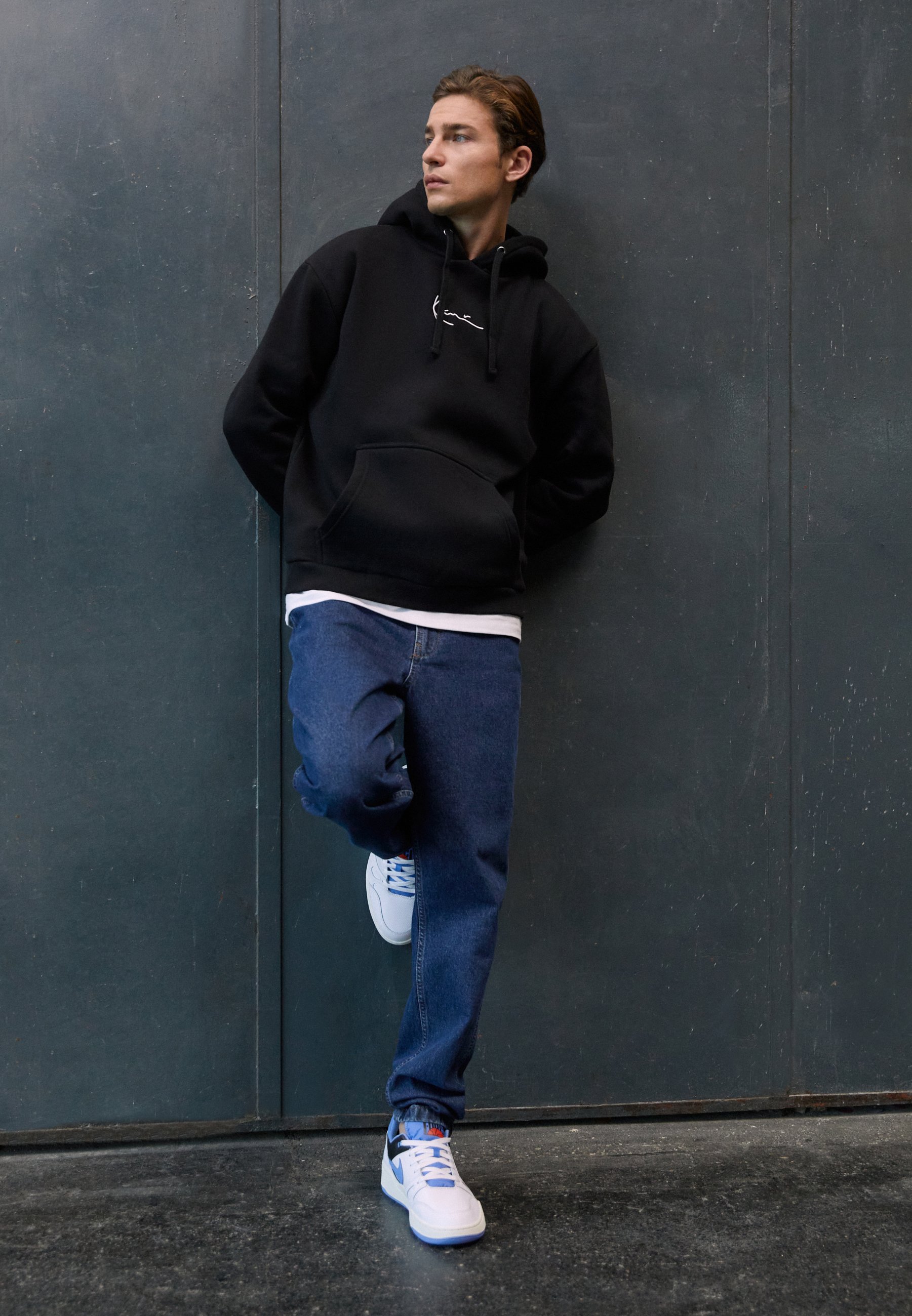 Karl Kani SIGNATURE HOODIE - Huppari - black/white/musta - Zalando.fi