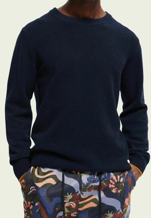 Sweter