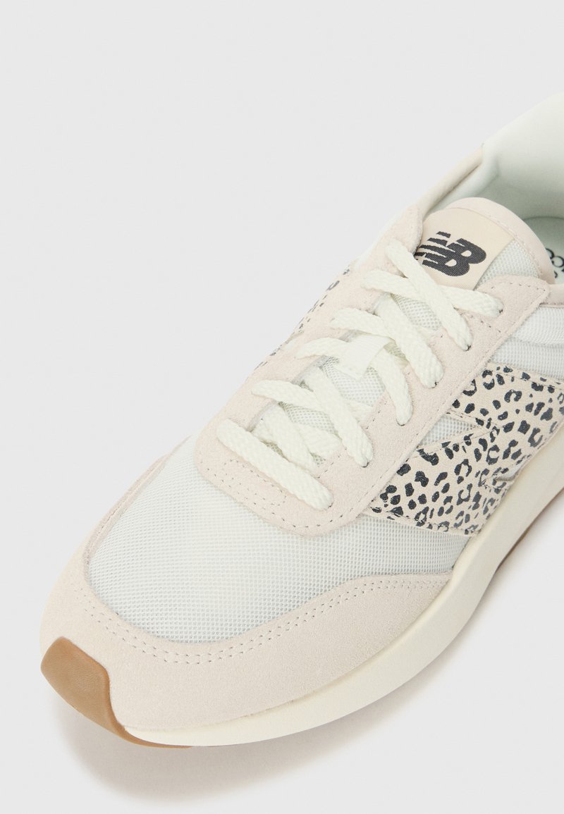 new balance tennis femme leopard