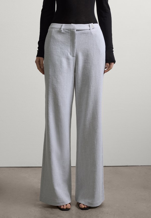 WIDE-LEG CRINKLE-EFFECT - Stoffhose