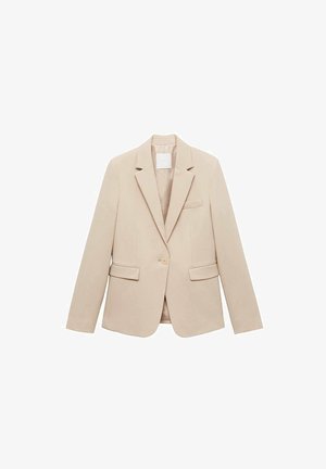 Bež skrojeni sako izrađen od teksturiranog materijala, s jednim dugmetom, izrezanim reverima i dva prednja džepa.
