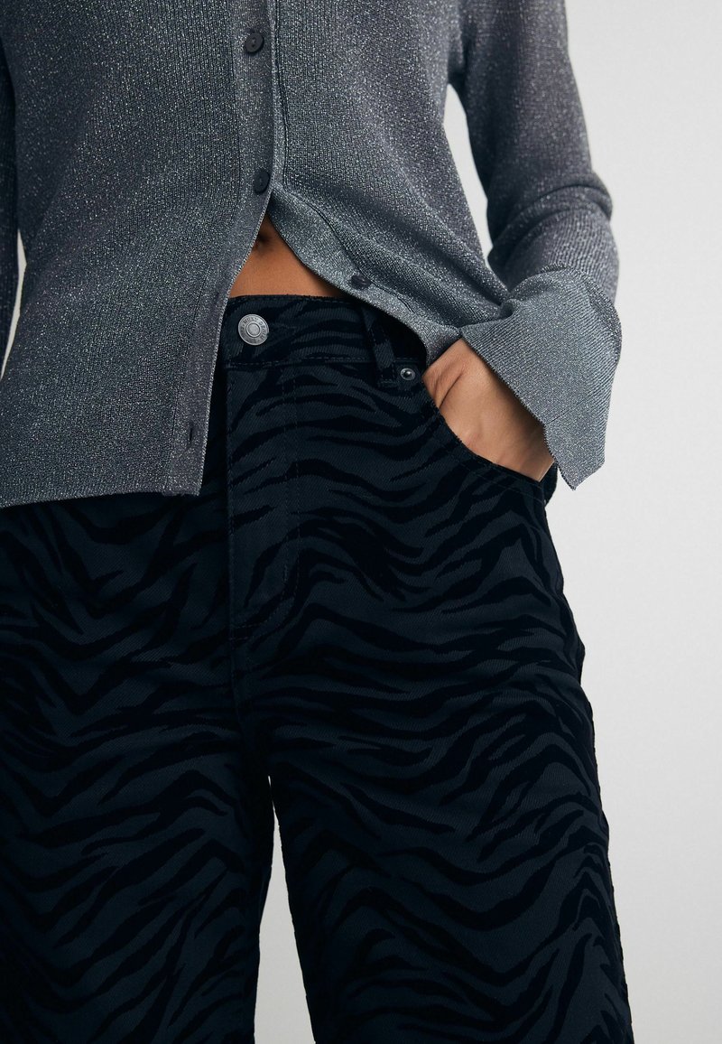 Next PRINT FLOCKED - Jeans slim fit - zebra