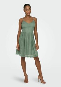 ONLY ONLHELENA SHORT DRESS - Vestido informal - green light green