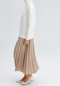 Touché Privé Sweter