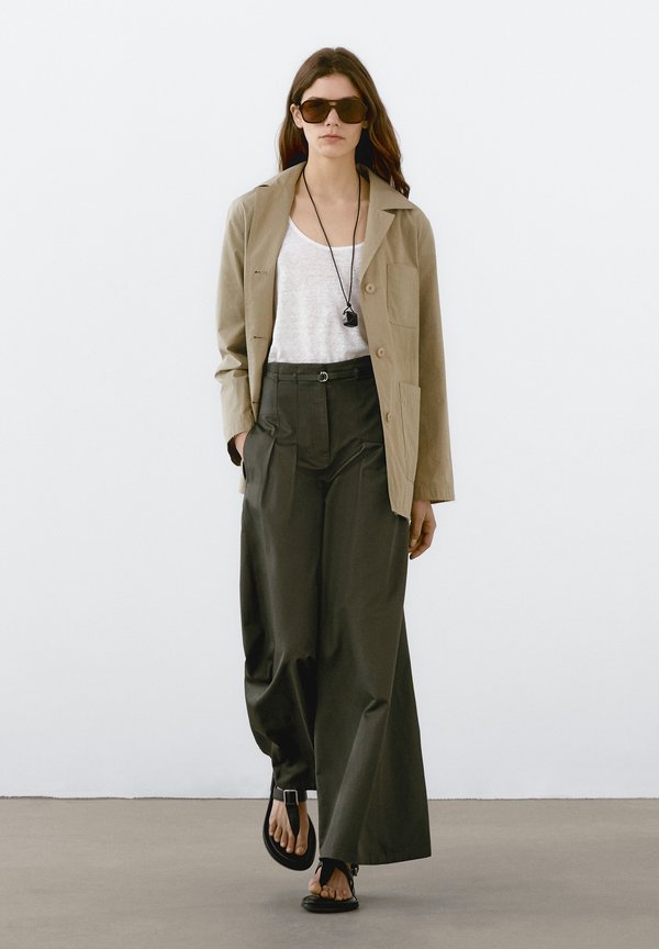 Bomber Jacket - camel