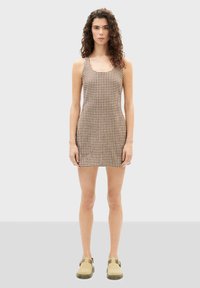Thinking Mu MAE - Robe fourreau - brown