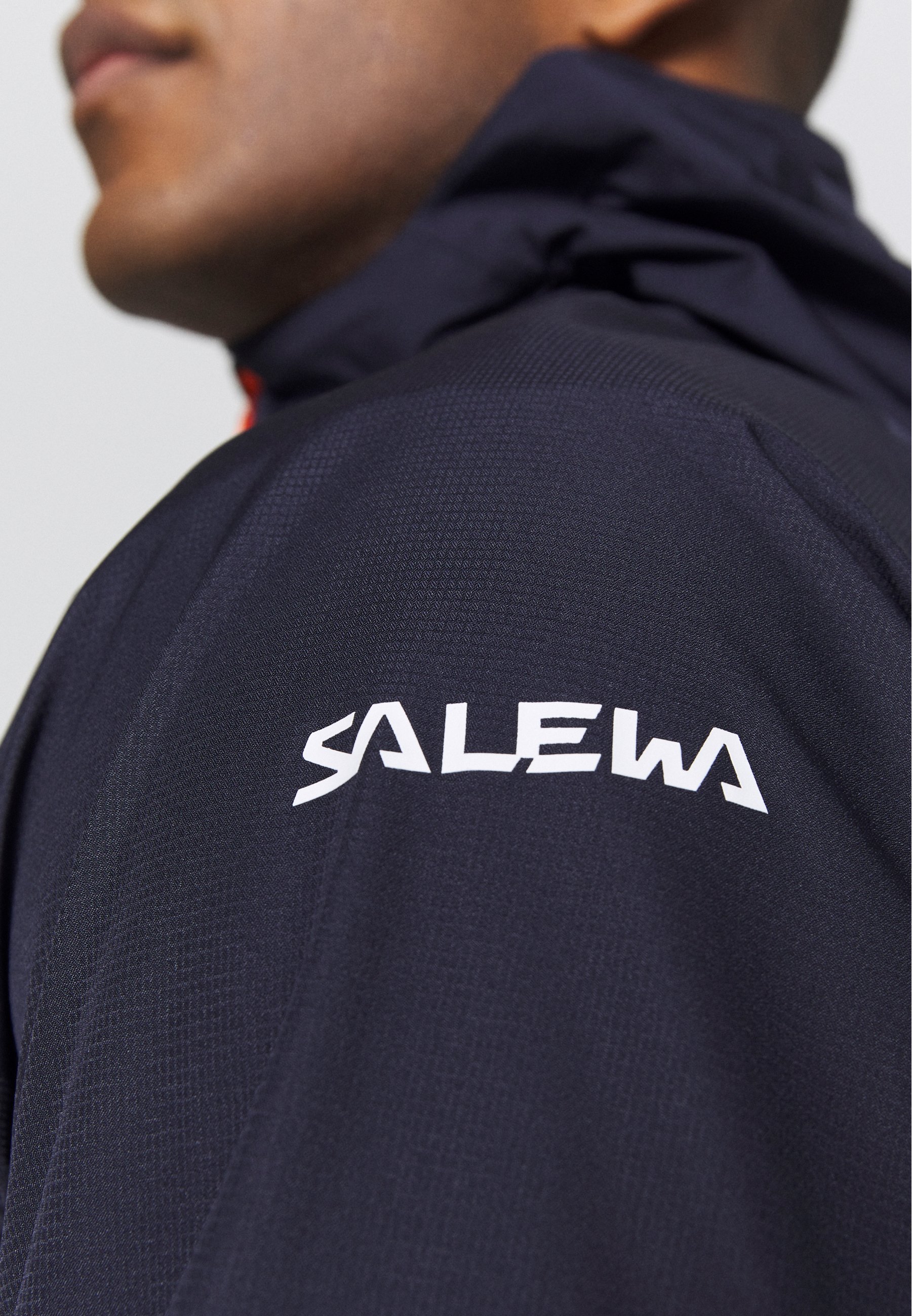 salewa waterproof jacket