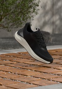 Δεν επιλέχθηκε, black