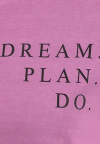 Key Largo PLAN ROUND - Camiseta estampada - mulberry