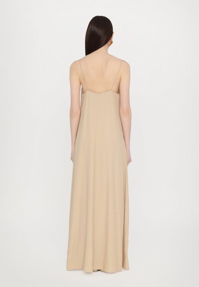 Filippa K DRAPED STRAP DRESS - Pidulikud riided - caramel be