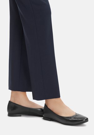 FLATS - Balerínky - black