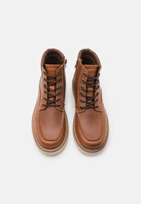 Marc O'Polo JACK - Šņorējami puszābaki - cognac