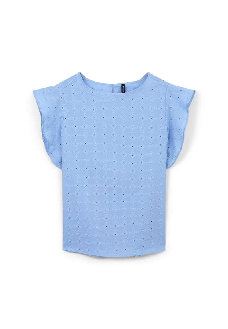 Top azzurro chiaro con maniche a cappuccio, caratterizzato da un design testurizzato a forma di diamante. Collo rotondo e orlo dritto.