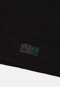 Thumbnail Image 3