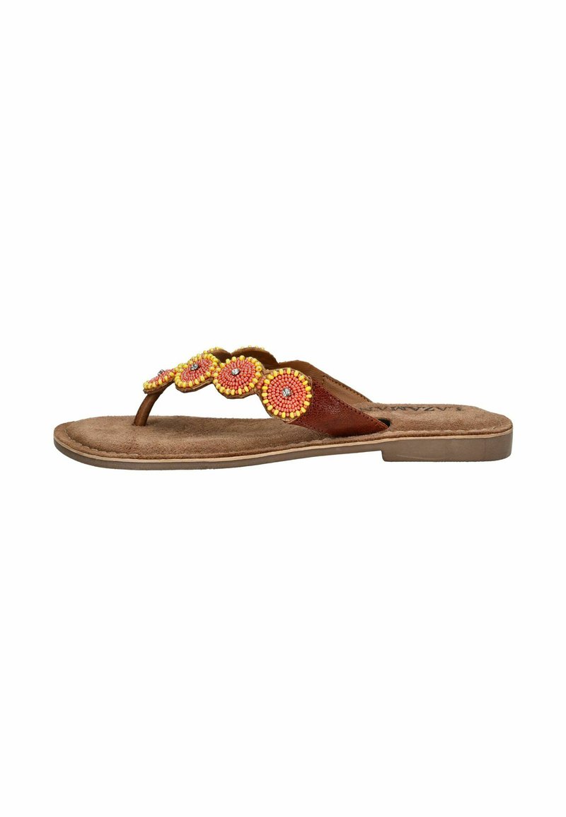 Brune flip-flop sandal med en ruskindsoverflade, der har tre farverige perleblomstdekorationer i pink og gul på stroppen. Flad sål.