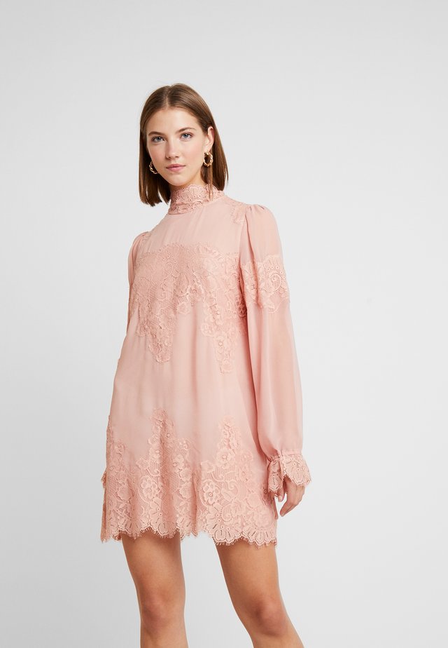 QUEEN A DAY DRESS - Cocktail dress / Party dress - copper/rose