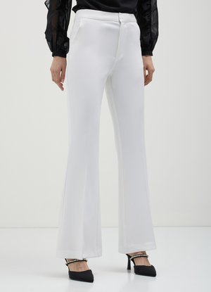 Calliope ZAMPA TINTA UNITA - Pantaloni - bianco