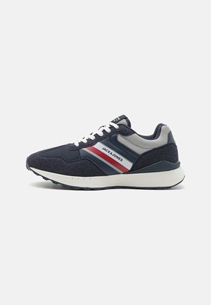 JFWBOSTON COMBO - Sportbačiai - navy