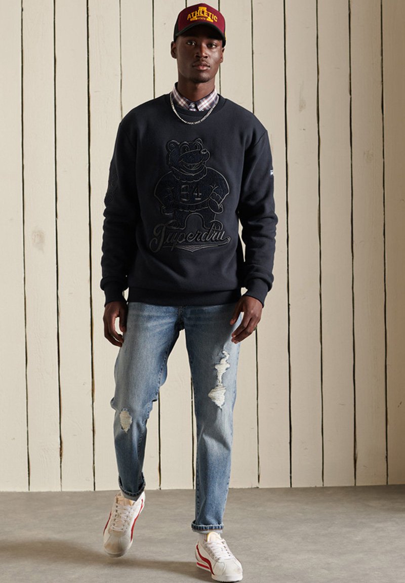 Herren Kapuzenpullover | Superdry COLLEGIATE Sweatshirt eclipse navy/dunkelblau - NO65992 Herren Kapuzenpullover | Superdry COLLEGIATE Sweatshirt eclipse navy/dunkelblau - NO65992