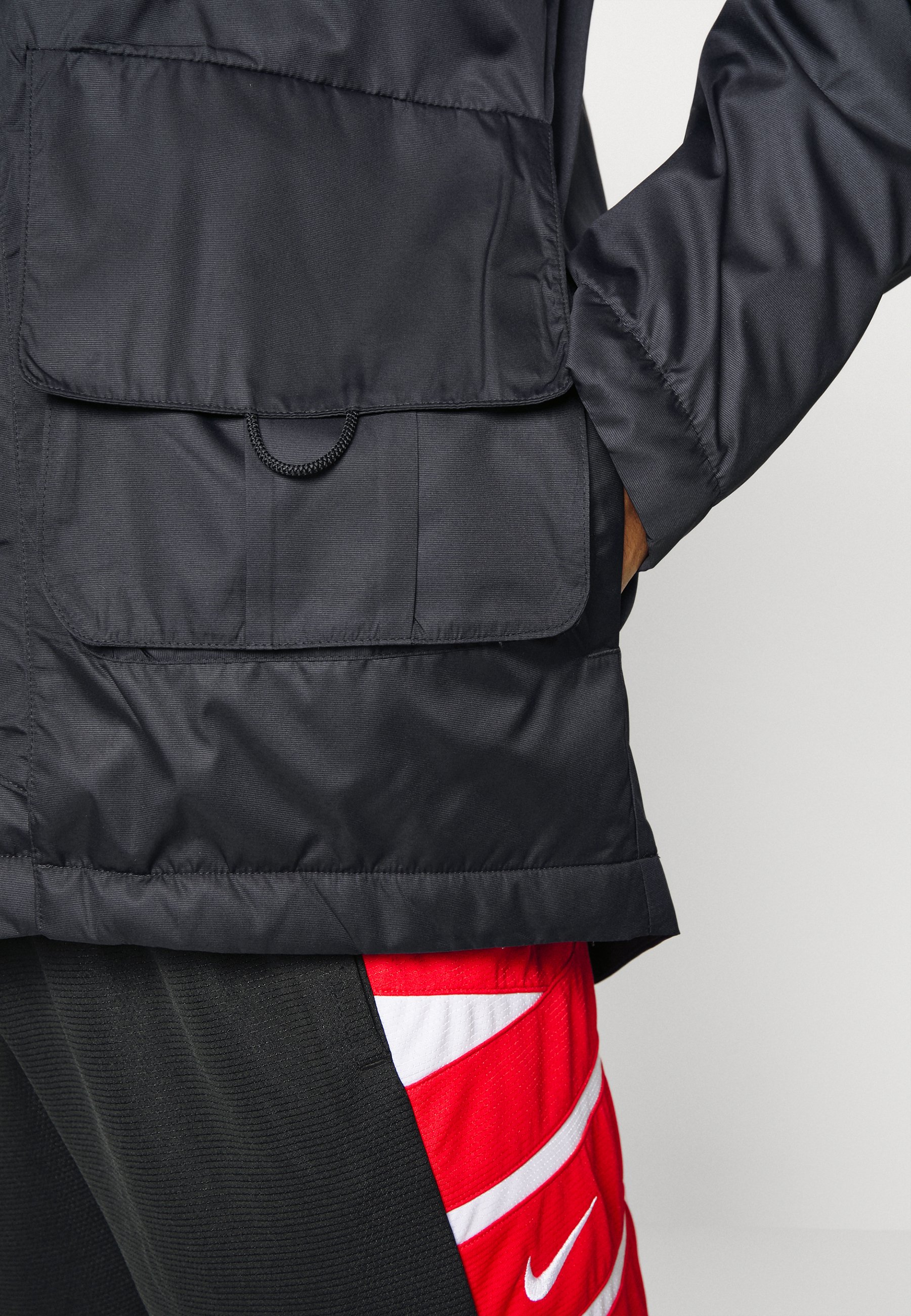 kyrie irving jacket nike