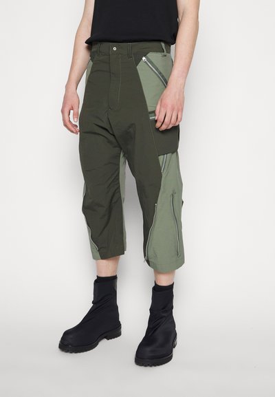 C.O.L VOLADOR PANTS - Παντελόνι cargo - braun/green