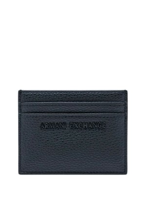 Portacarte in pelle nera strutturata con due scomparti per carte e logo Armani Exchange in rilievo sul davanti.