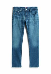 Jeans de mezclilla azul con corte recto, que presentan un bolsillo frontal, un cierre de botón y un ligero desvanecimiento en toda la tela.