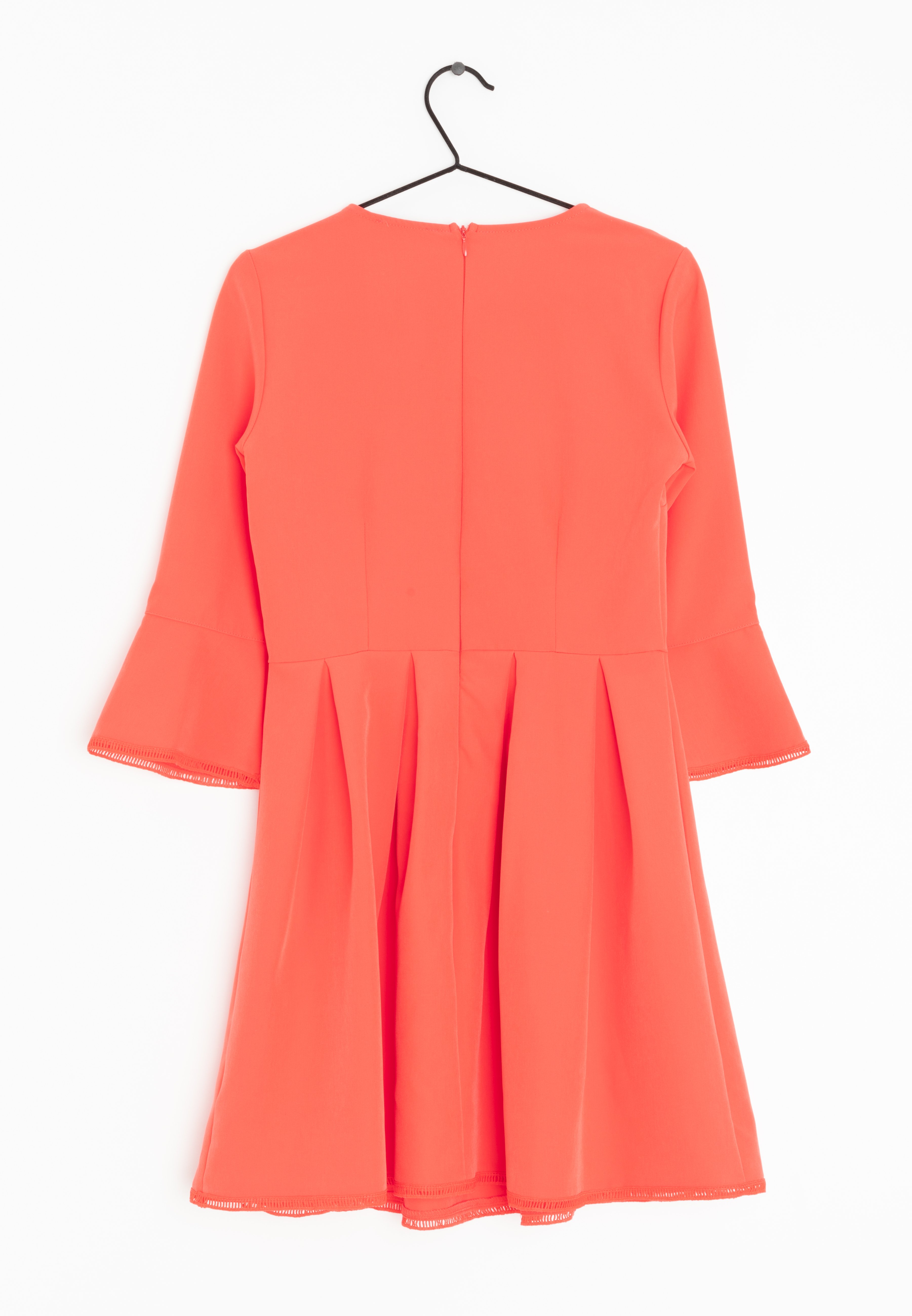 orange and red clothes