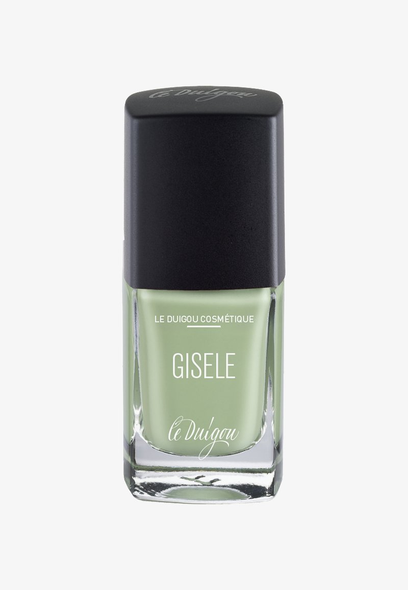 Grüner Nagellack in einer Glasflasche. Der Deckel ist schwarz und quadratisch; das Etikett zeigt "GISELE" und "LE DUIGOU COSMÉTIQUE" in weißer Schrift.