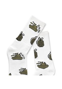 Calcetines de algodón blancos con patrones de tanques y granadas verdes, con textura acanalada y puños reforzados.